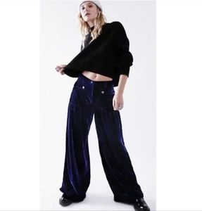 NWOT! We The Free Lotus Velvet Pant in Ocean Color
